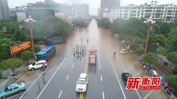 直击暴雨天气:耒阳受灾群众85199人 转移2269人