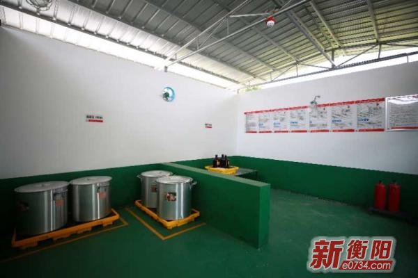 整洁规范的固废存放间