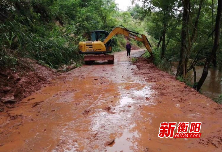 粮市镇人口_祁东县粮市镇街边图片